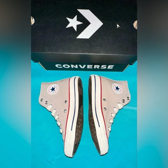 Converse Chuck Taylor All Star high-top sneakers - Picture 2 of 9